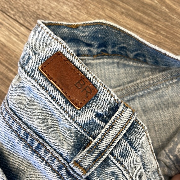 Banana Republic Button Fly Jeans with hem details - Picture 4 of 4